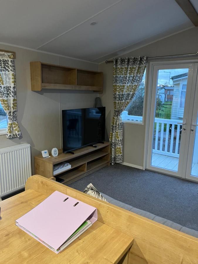 Villa Lorraine'S Caravan Holiday Morecambe Exterior foto